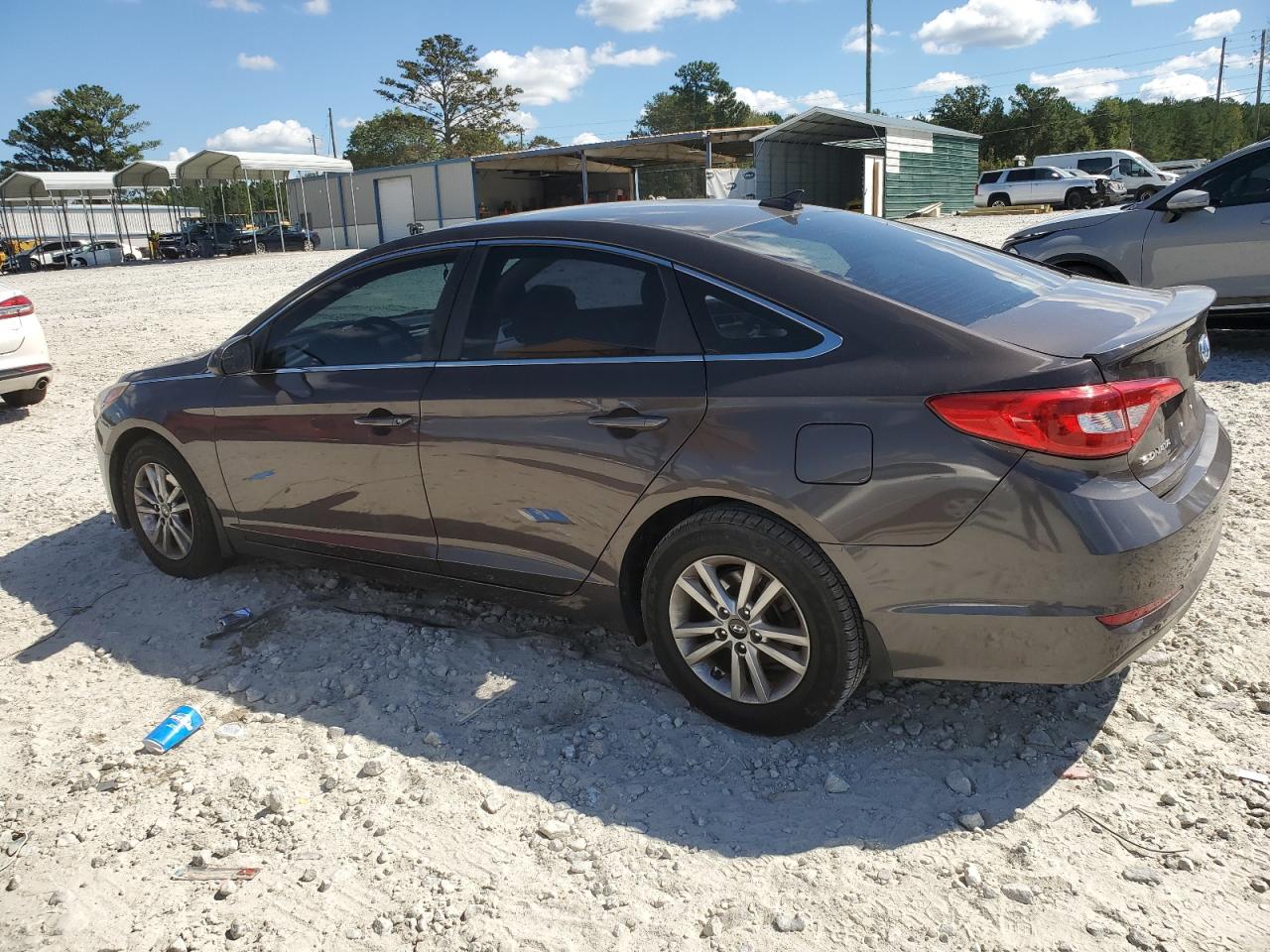 5NPE24AF0HH526346 2017 HYUNDAI SONATA - Image 2