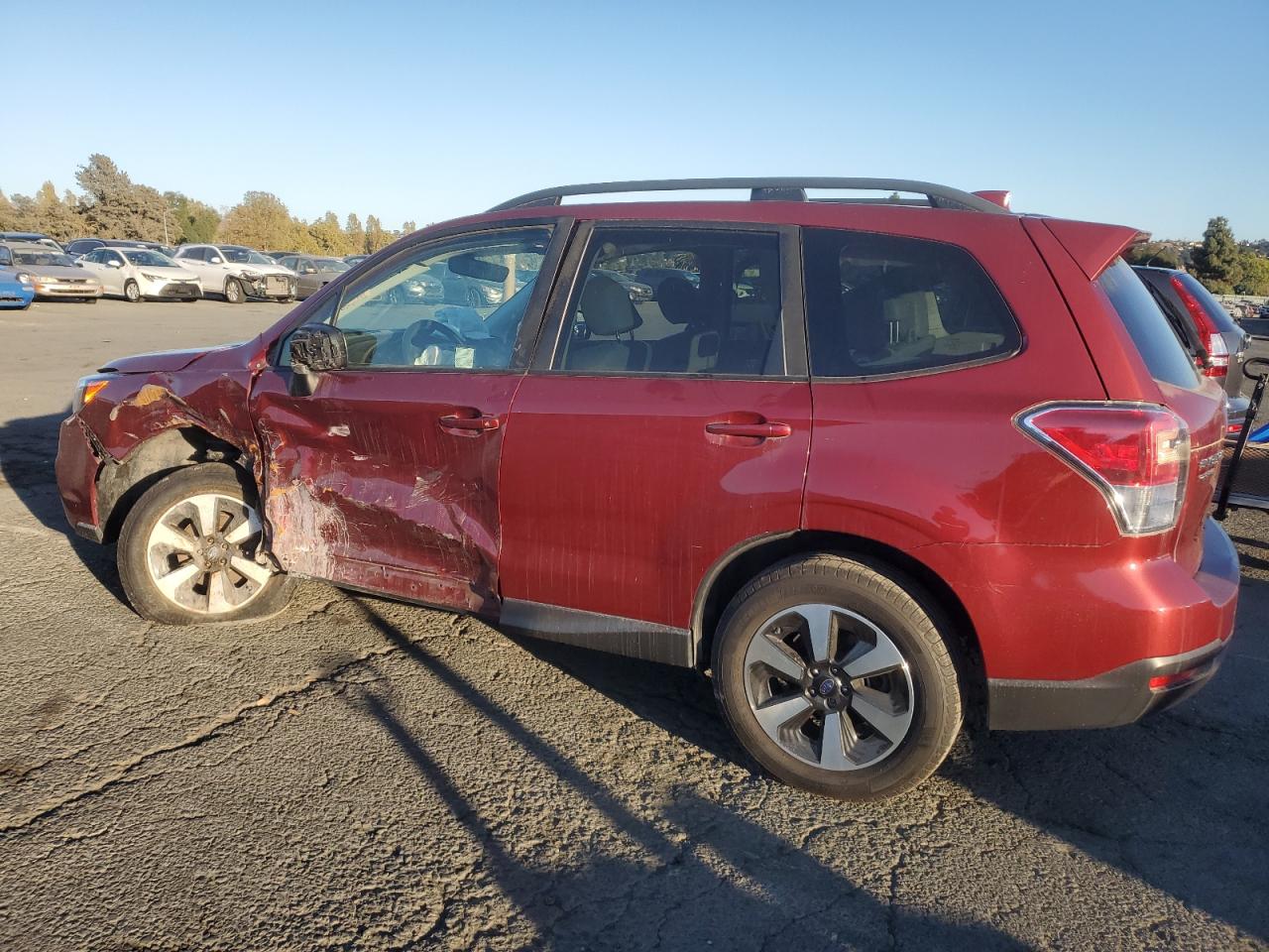 VIN JF2SJAEC8JH537315 2018 SUBARU FORESTER no.2