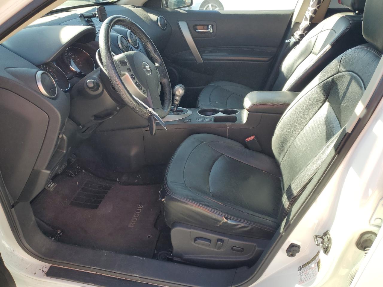 2013 Nissan Rogue - Image 7