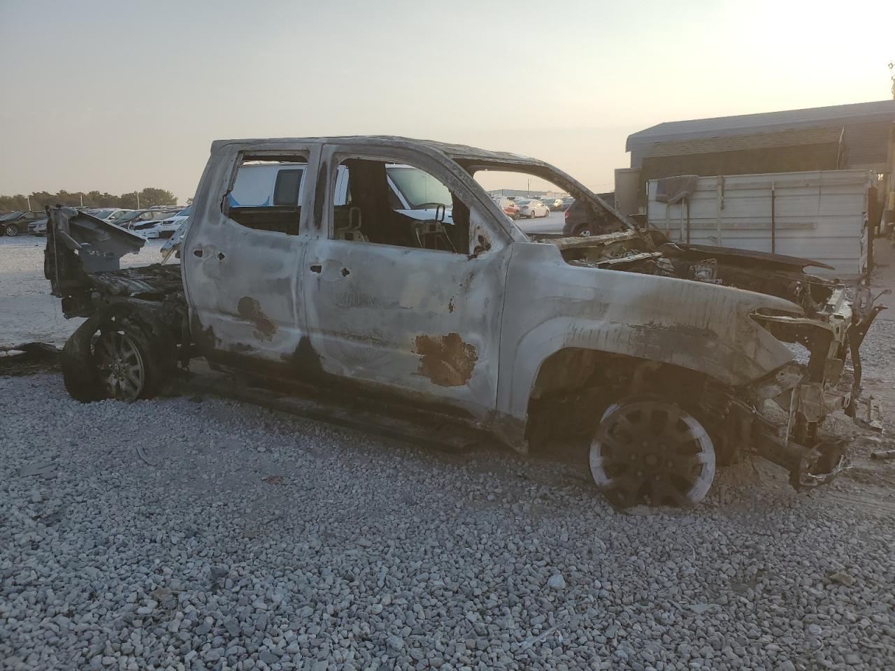 2024 Toyota Tacoma - Image 4