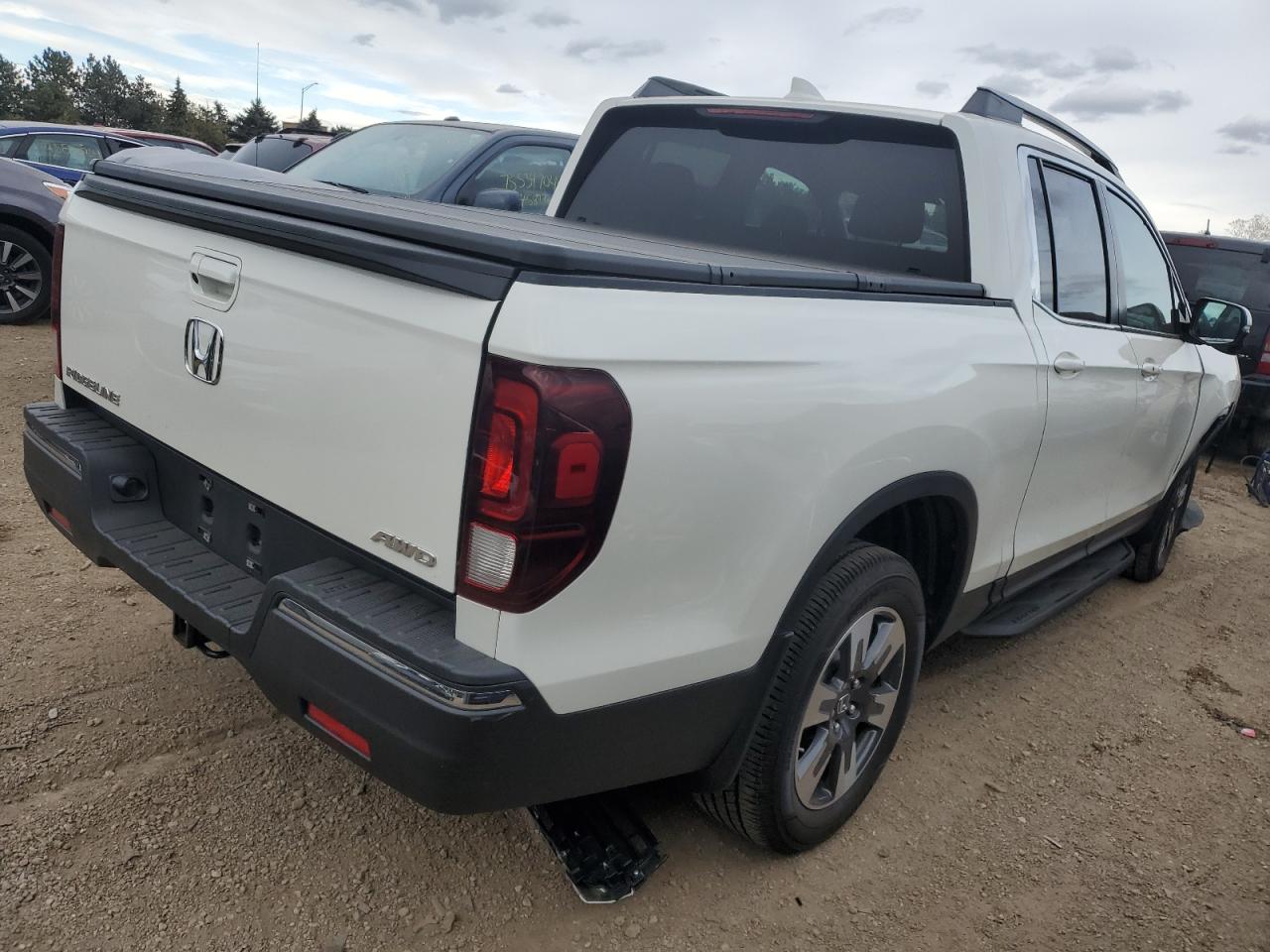 2017 Honda Ridgeline Rtl VIN: 5FPYK3F62HB032320 Lot: 75721054