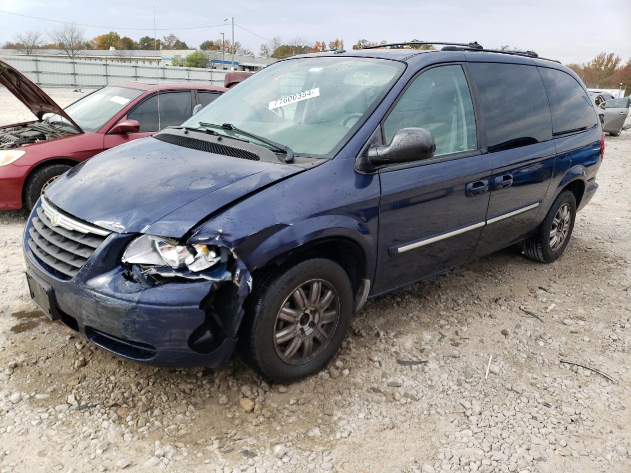 2006 Chrysler Town & Country - Image 1