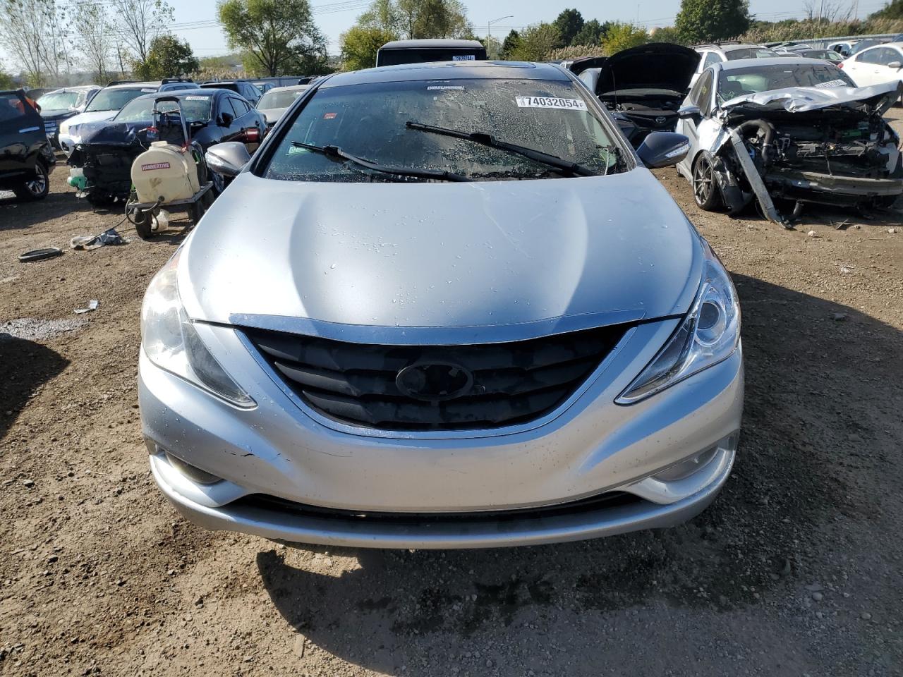 5NPEC4ACXBH030464 2011 Hyundai Sonata Se