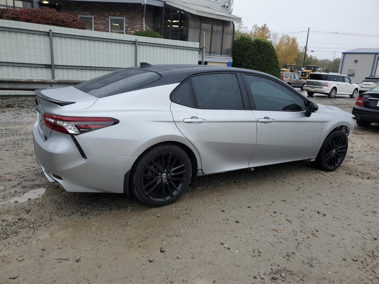 2021 Toyota Camry - Image 3