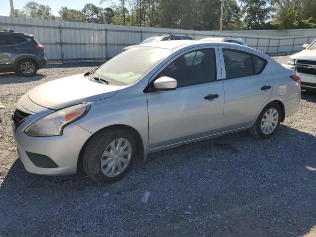  NISSAN VERSA 2018 Silver