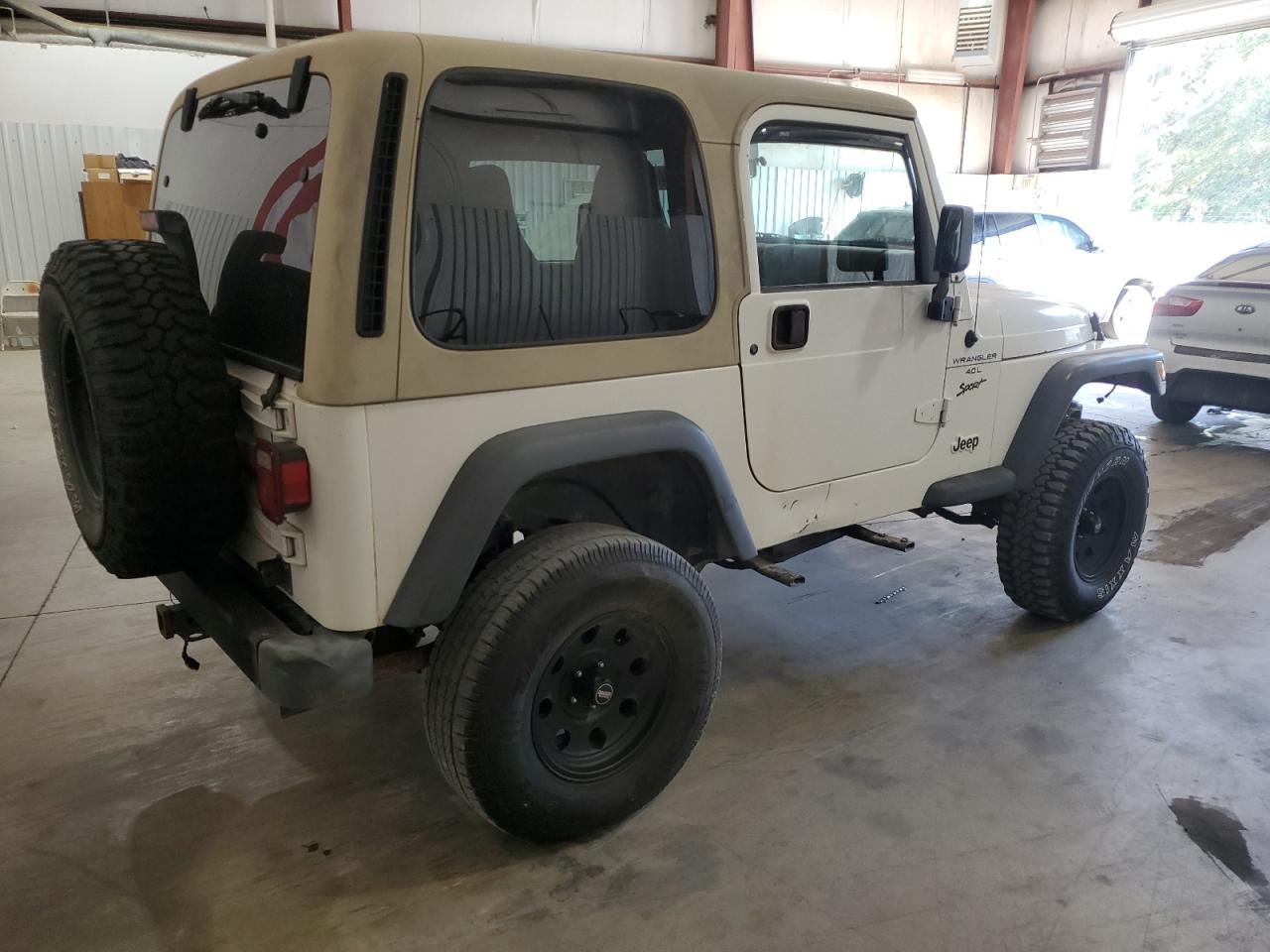 2000 Jeep Wrangler - Image 3