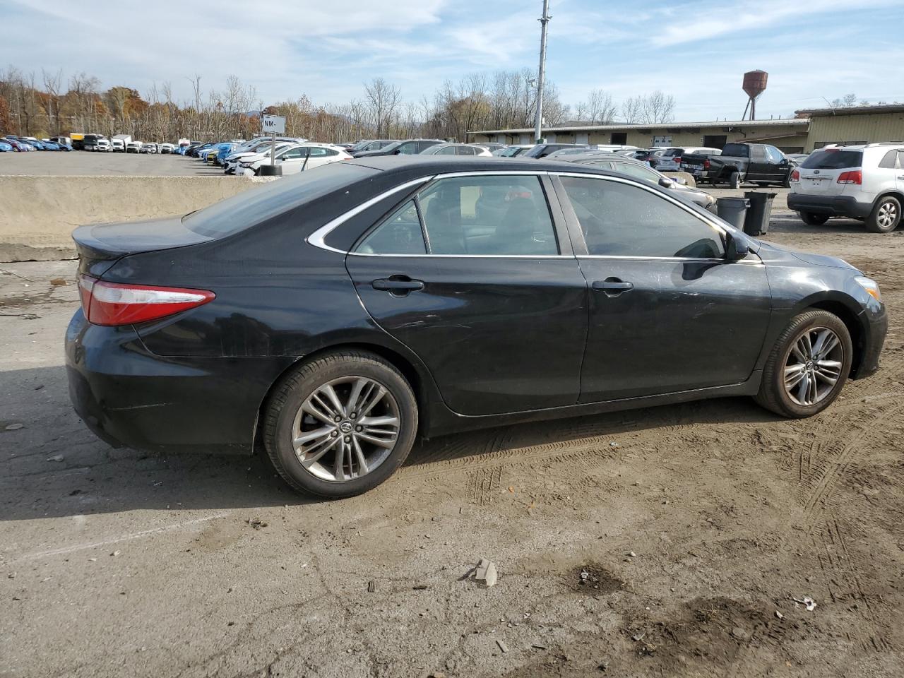 2017 Toyota Camry - Image 3