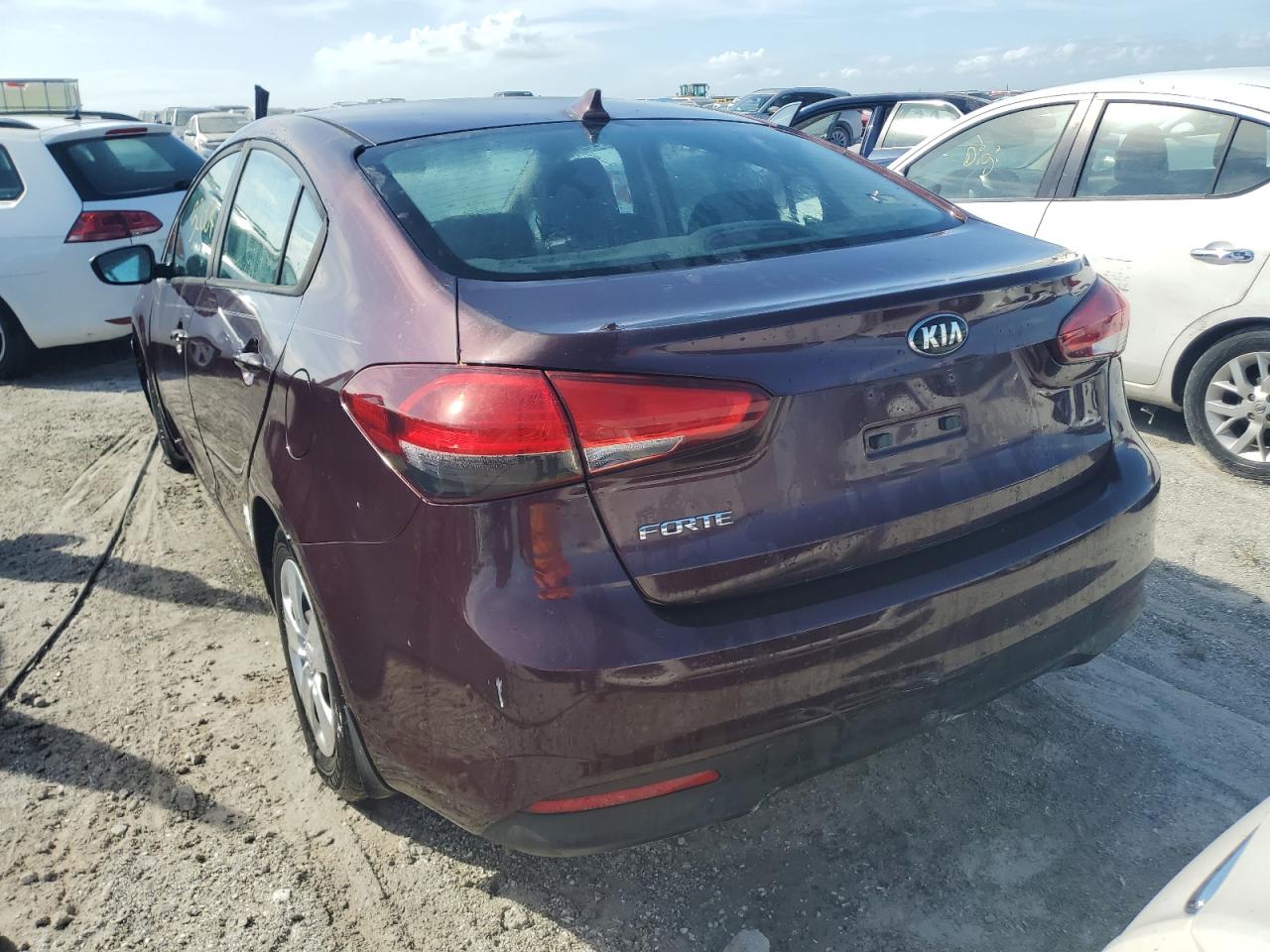 2017 Kia Forte Lx VIN: 3KPFK4A77HE043440 Lot: 75229304