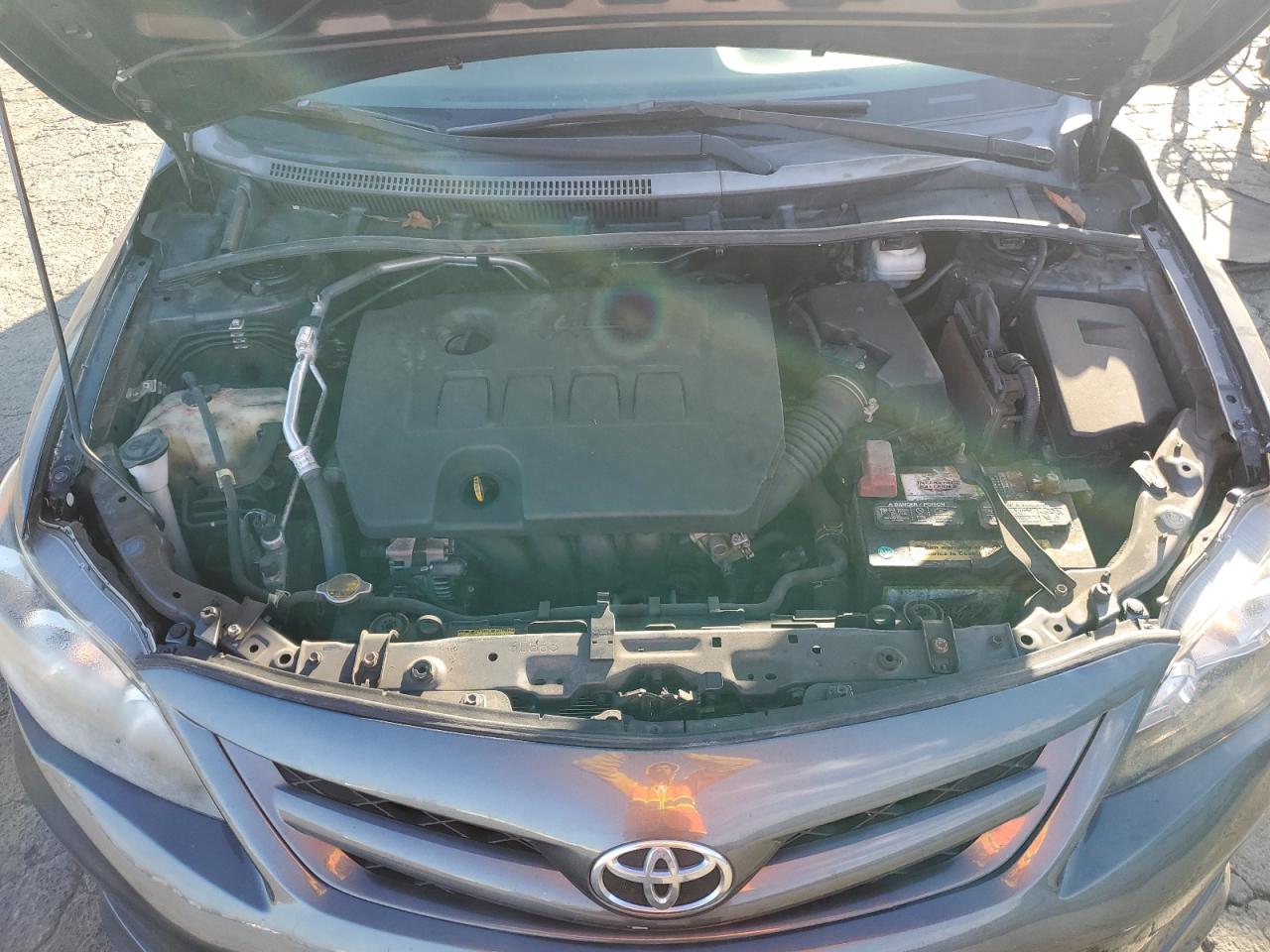 2T1BU4EE9BC728255 2011 Toyota Corolla Base