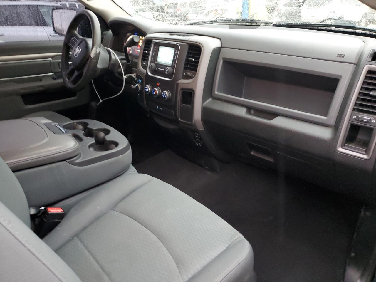 2014 RAM 1500 - Image 8