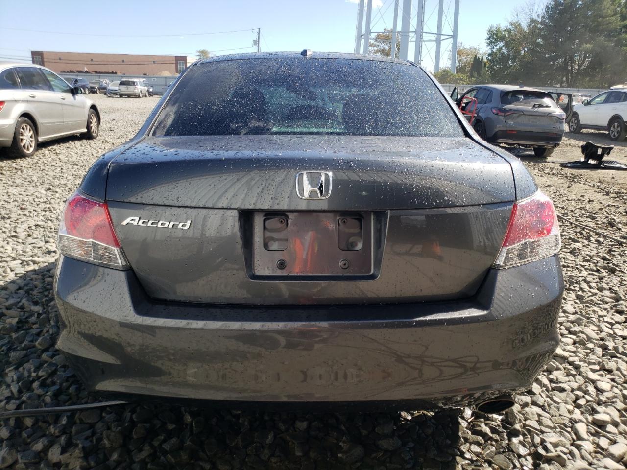 2010 Honda Accord Exl VIN: 1HGCP2F83AA193453 Lot: 74130524