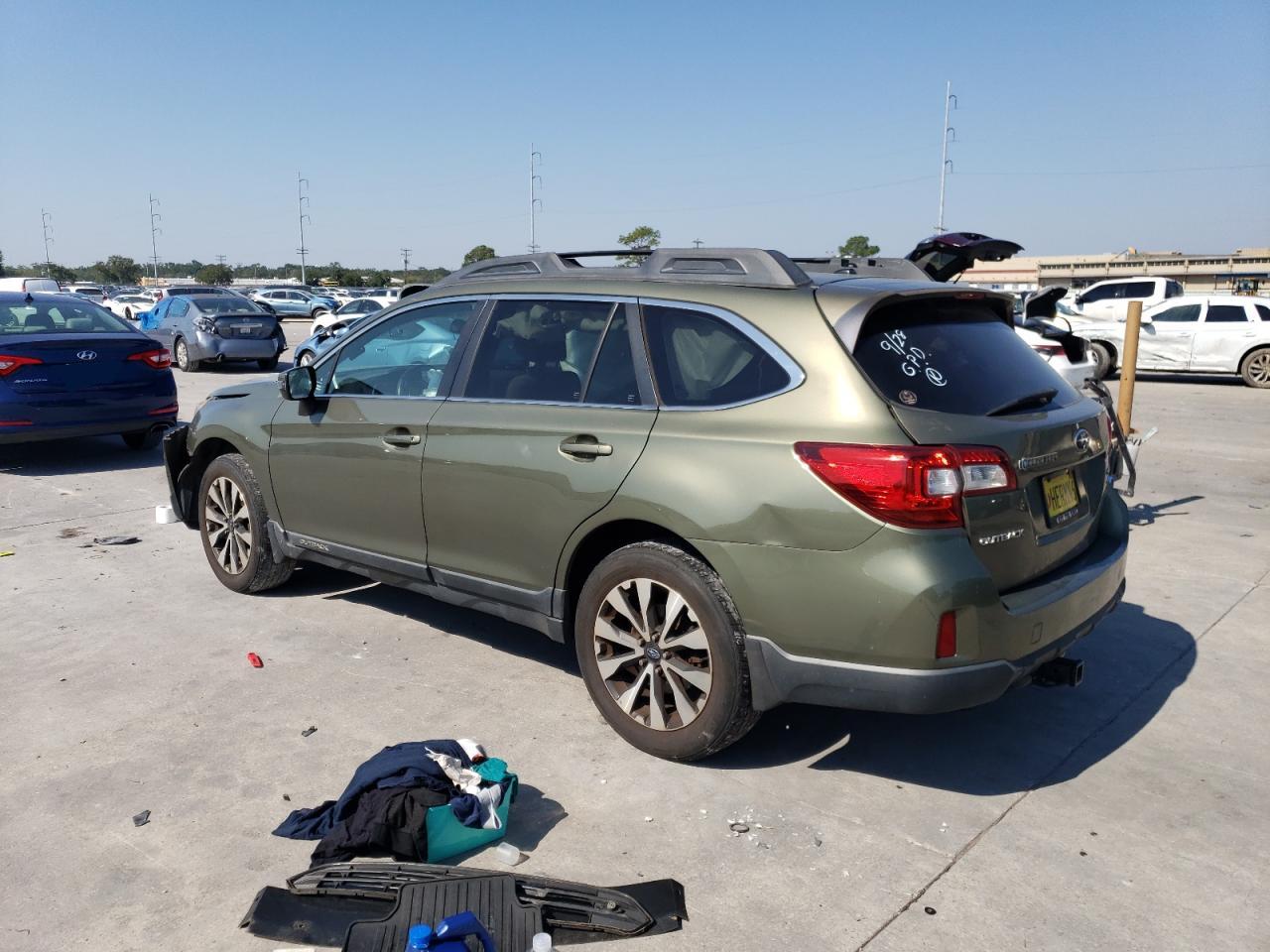 2015 Subaru Outback - Image 2