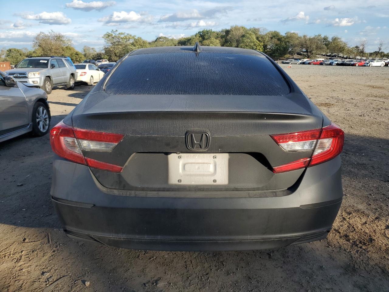 2018 Honda Accord Lx VIN: 1HGCV1F19JA177020 Lot: 75329284