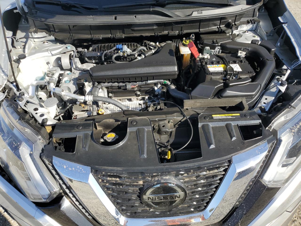 2020 Nissan Rogue S VIN: JN8AT2MT4LW010631 Lot: 76813344