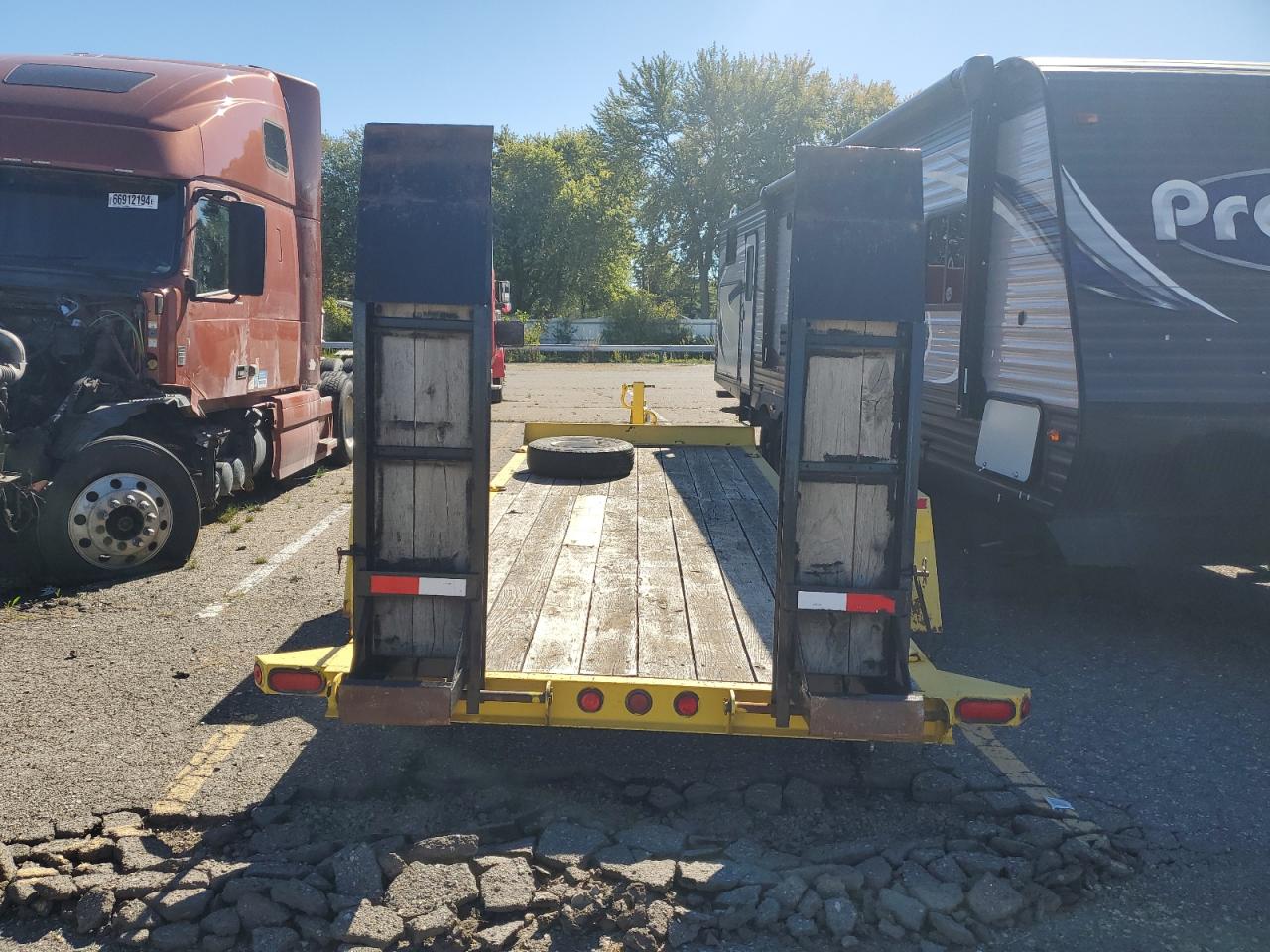 2018 Tvr Trailer VIN: 47SS182T1J1028853 Lot: 73209424