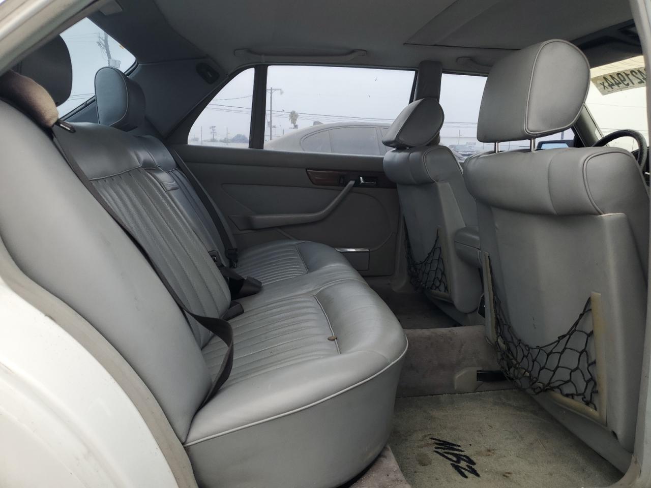 1988 Mercedes-Benz 300 Sel VIN: WDBCA25D0JA371896 Lot: 76421944