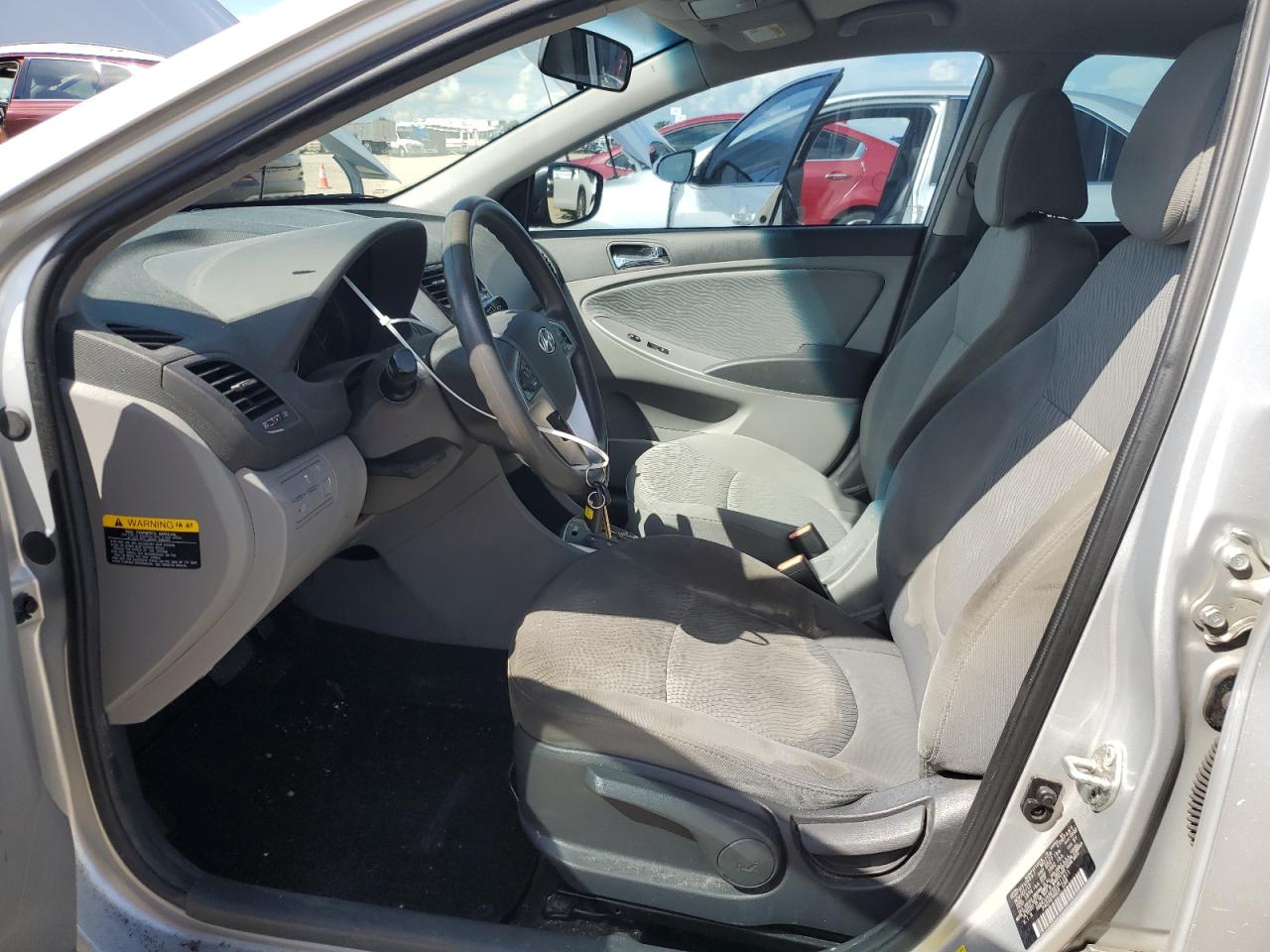 KMHCU4AE5EU611611 2014 Hyundai Accent Gls