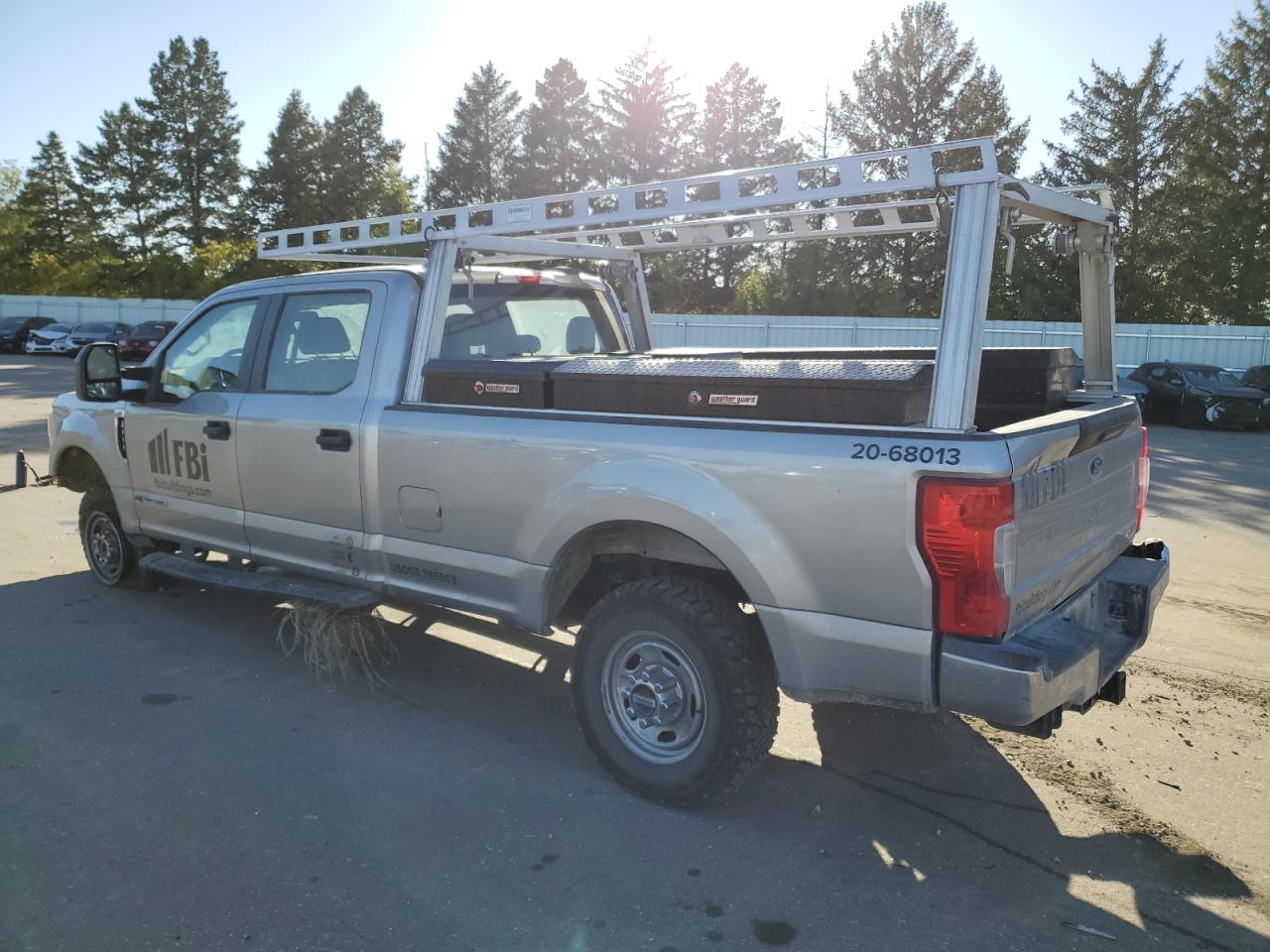 2022 Ford F350 - Image 2