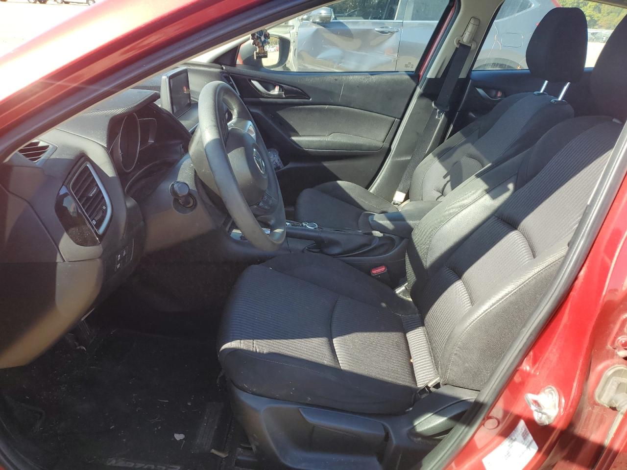2016 Mazda 3 - Image 7