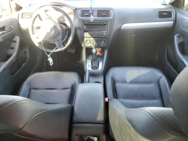  VOLKSWAGEN JETTA 2013 Белый