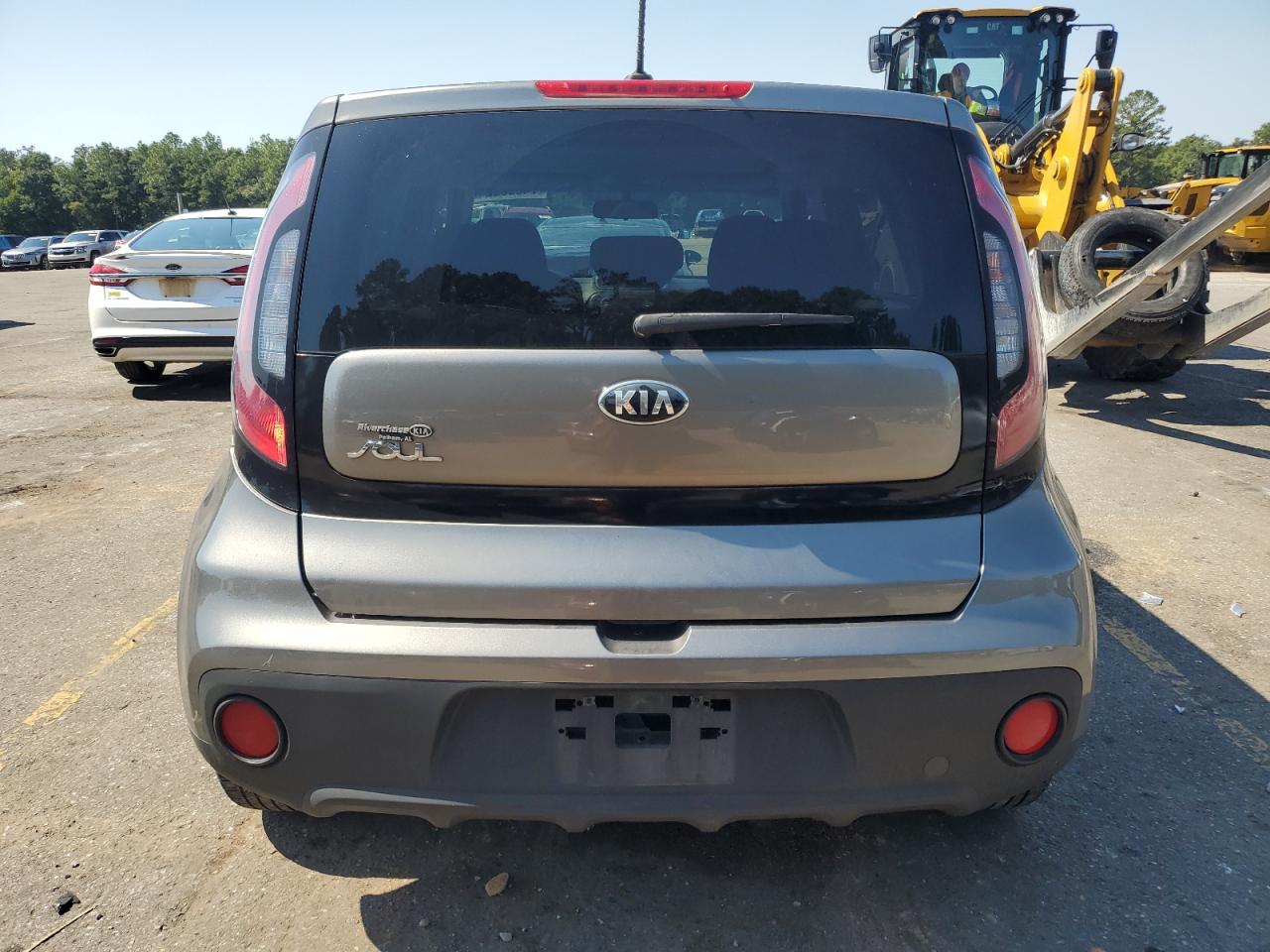 KNDJN2A29J7608822 2018 Kia Soul