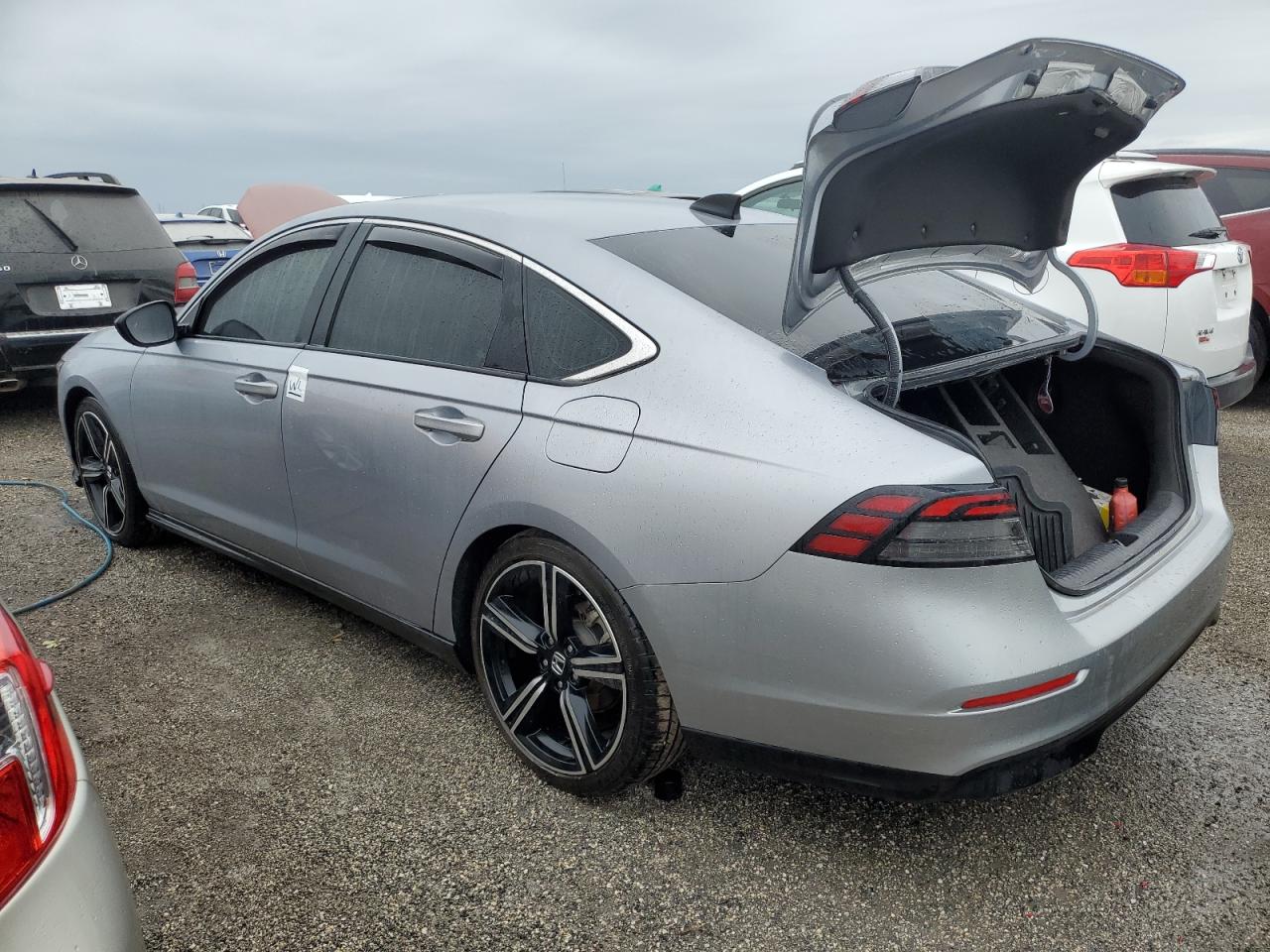 2023 Honda Accord - Image 2