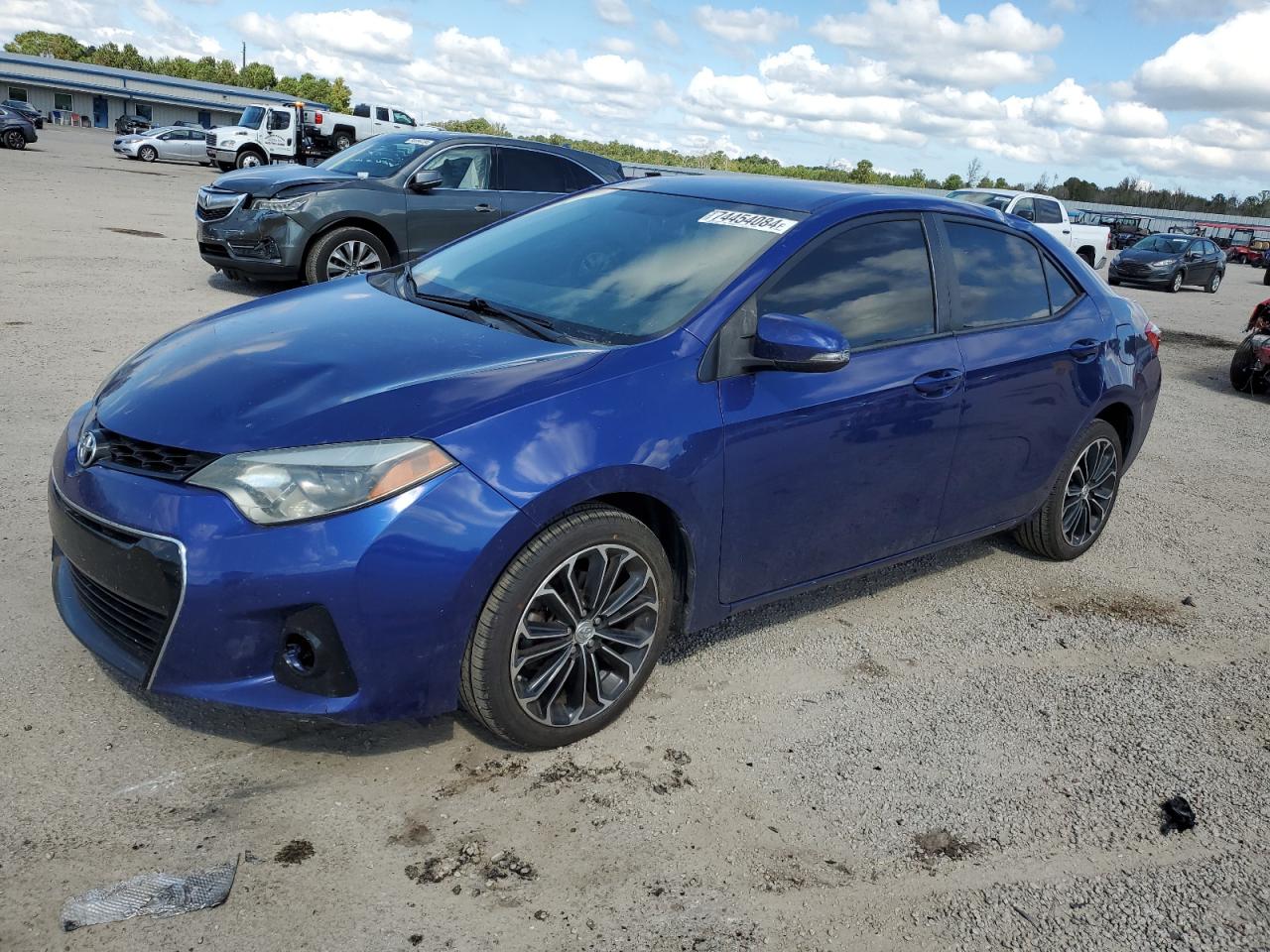 2016 TOYOTA COROLLA