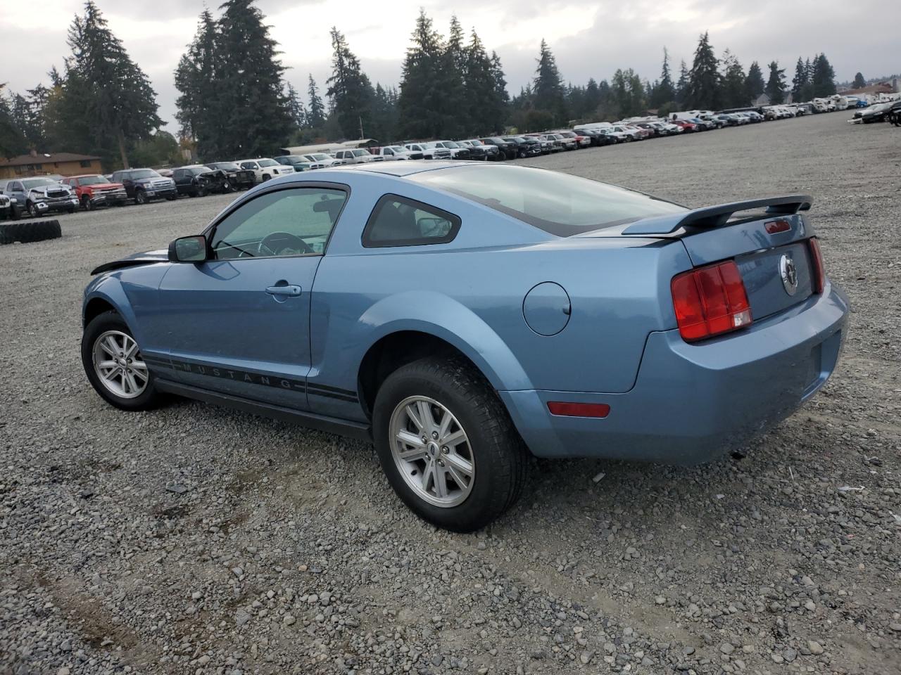 2006 Ford Mustang - Image 2