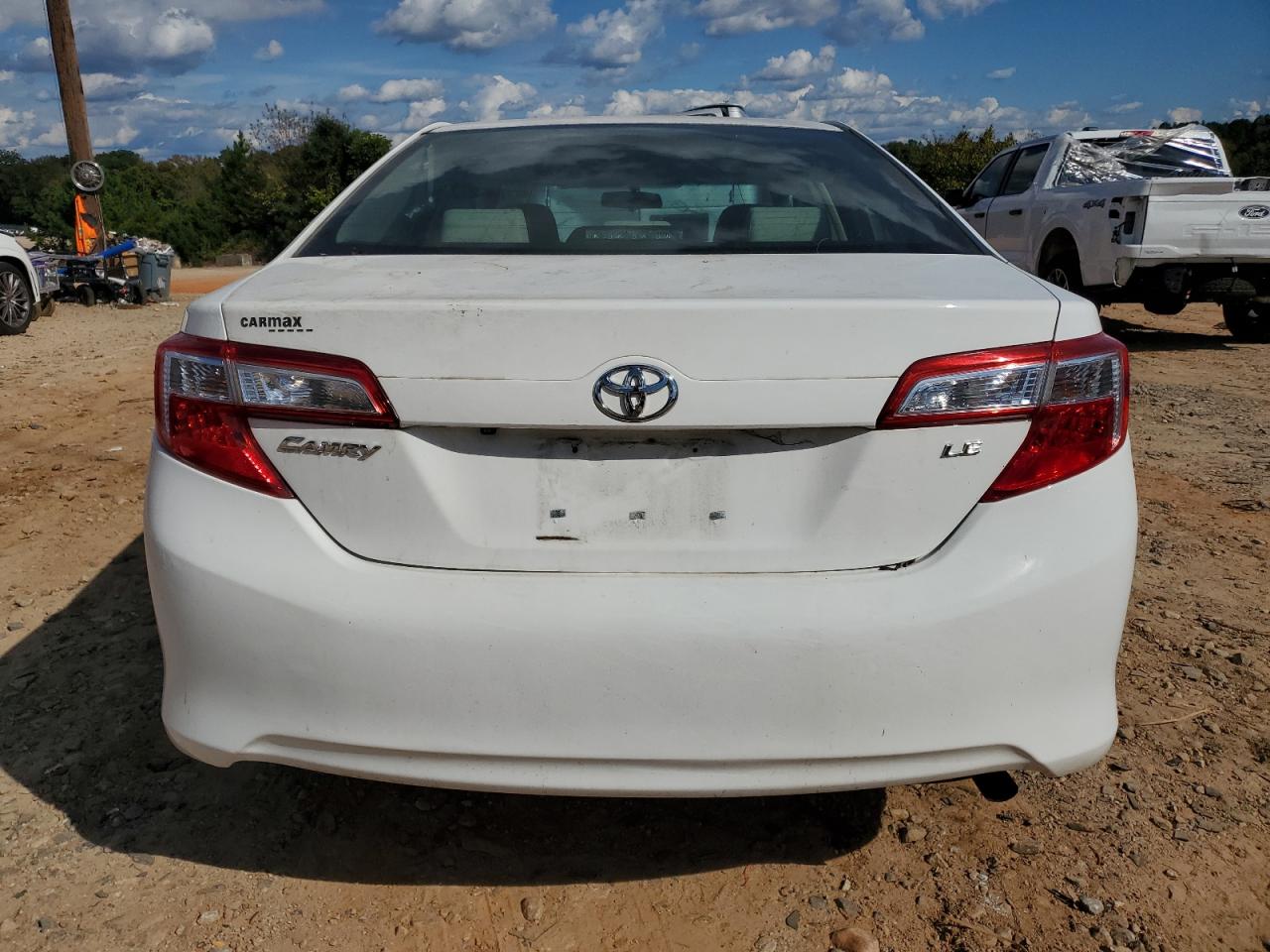 4T4BF1FKXER390077 2014 Toyota Camry L