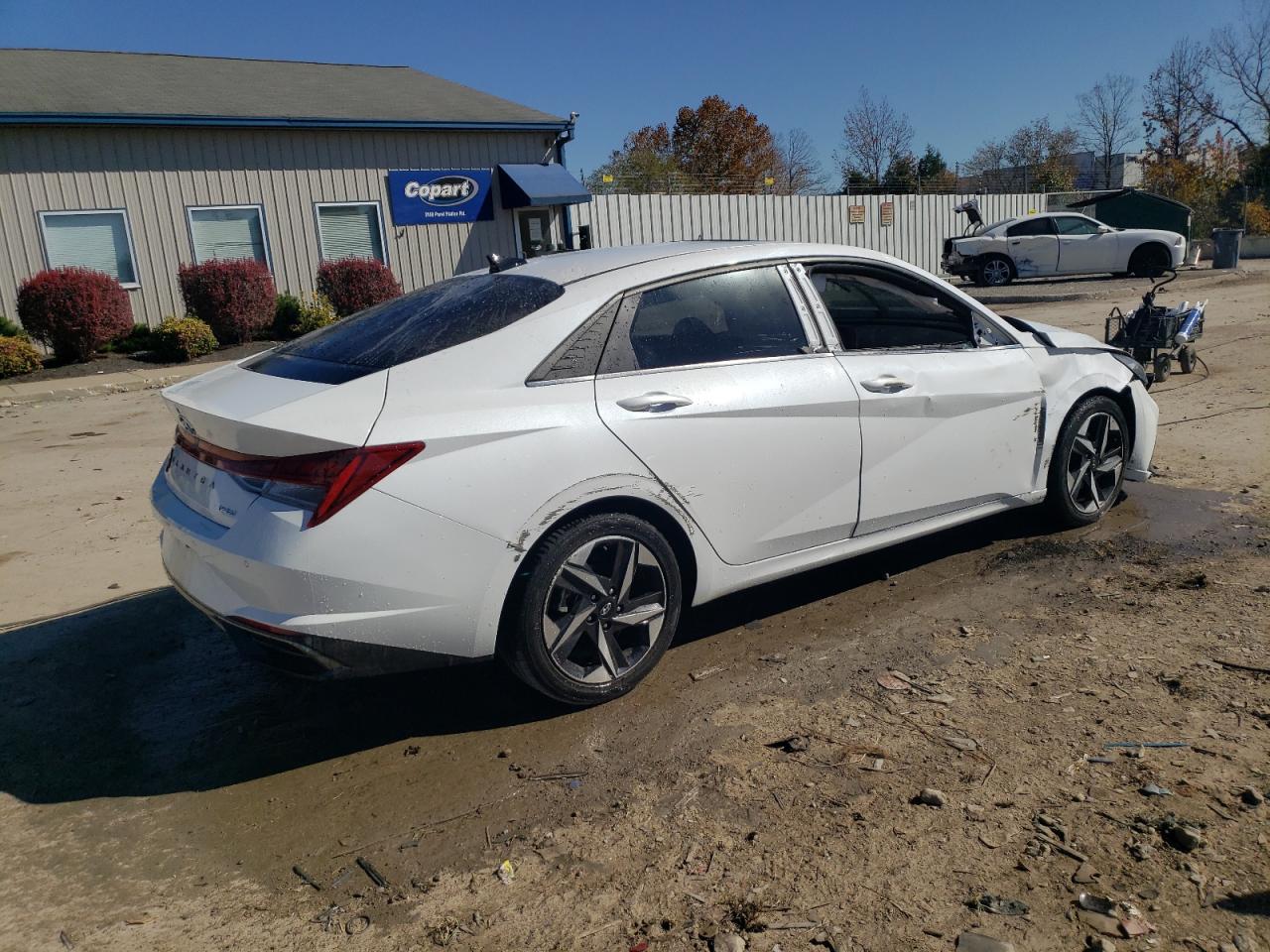 2021 Hyundai Elantra - Image 3