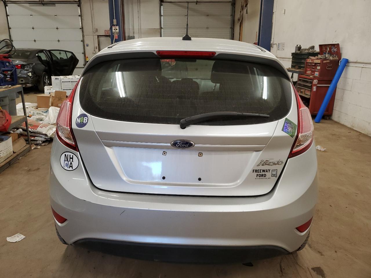 3FADP4TJ1GM136496 2016 Ford Fiesta S