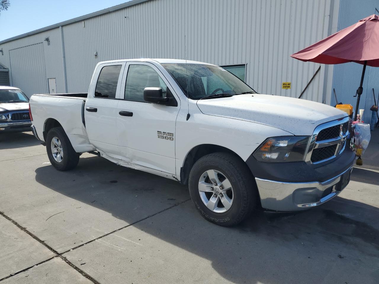 VIN 1C6RR6FG7GS141917 2016 RAM 1500 no.4