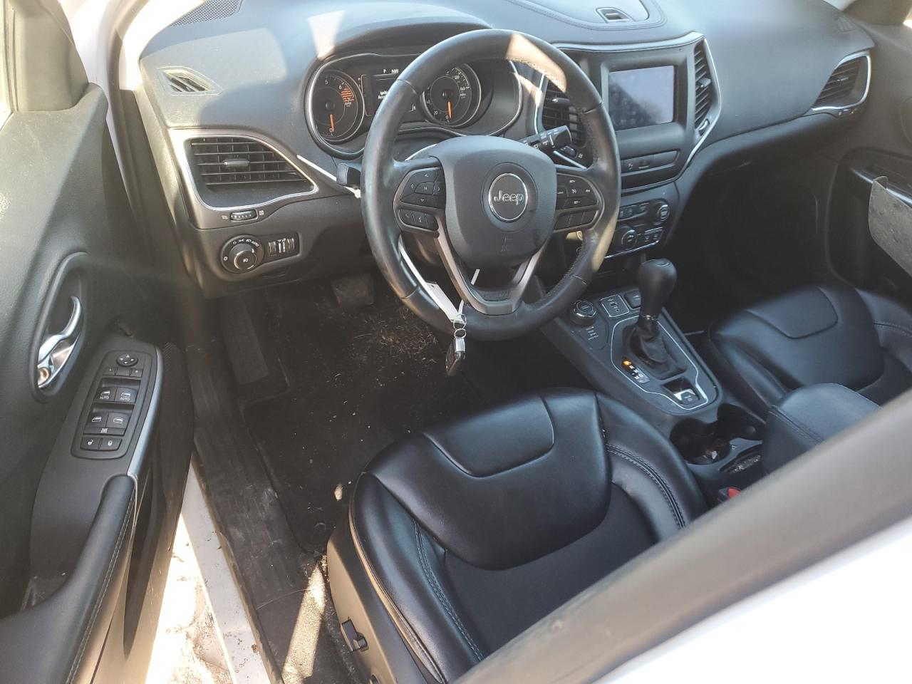 2019 Jeep Grand Cherokee - Image 8