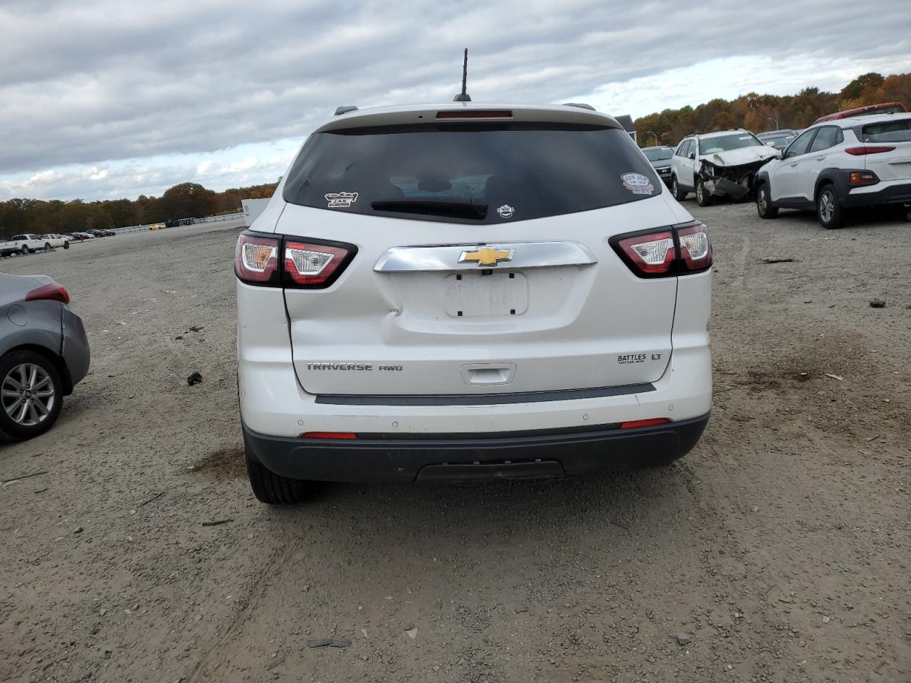 2017 Chevrolet Traverse Lt VIN: 1GNKVHKD0HJ214492 Lot: 76795444