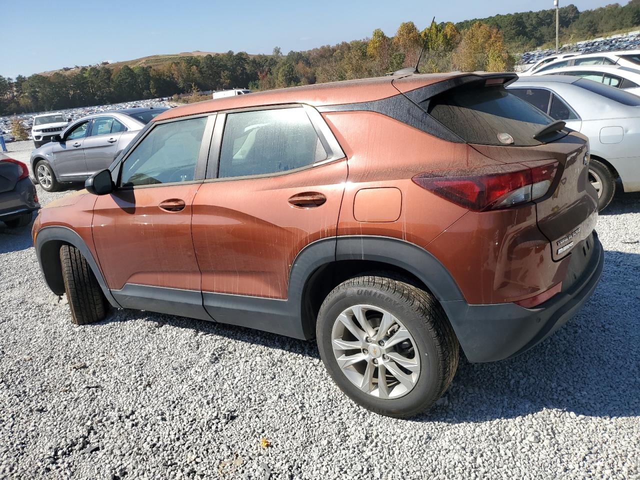 2021 Chevrolet TrailBlazer - Image 2