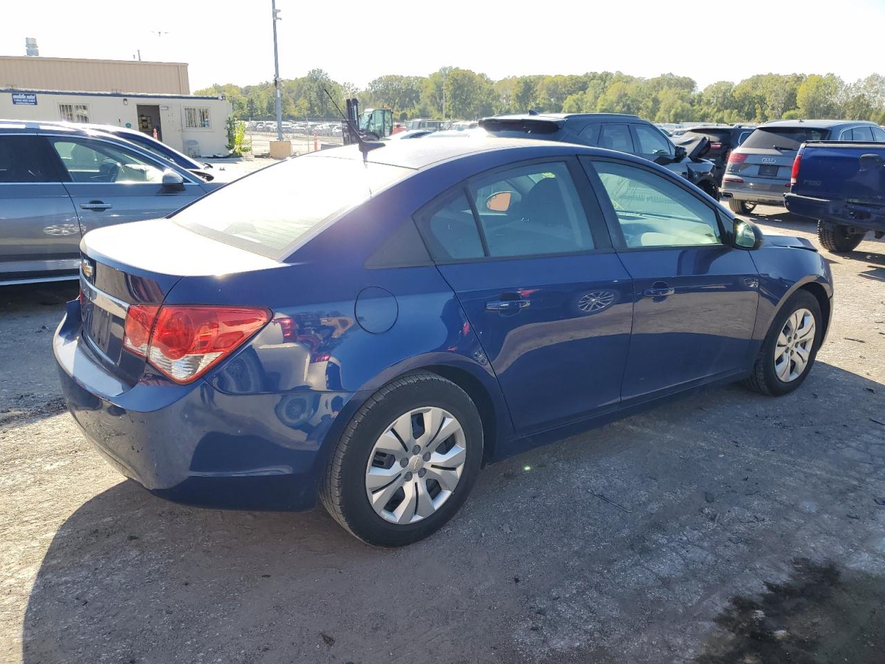 2013 Chevrolet Cruze - Image 3