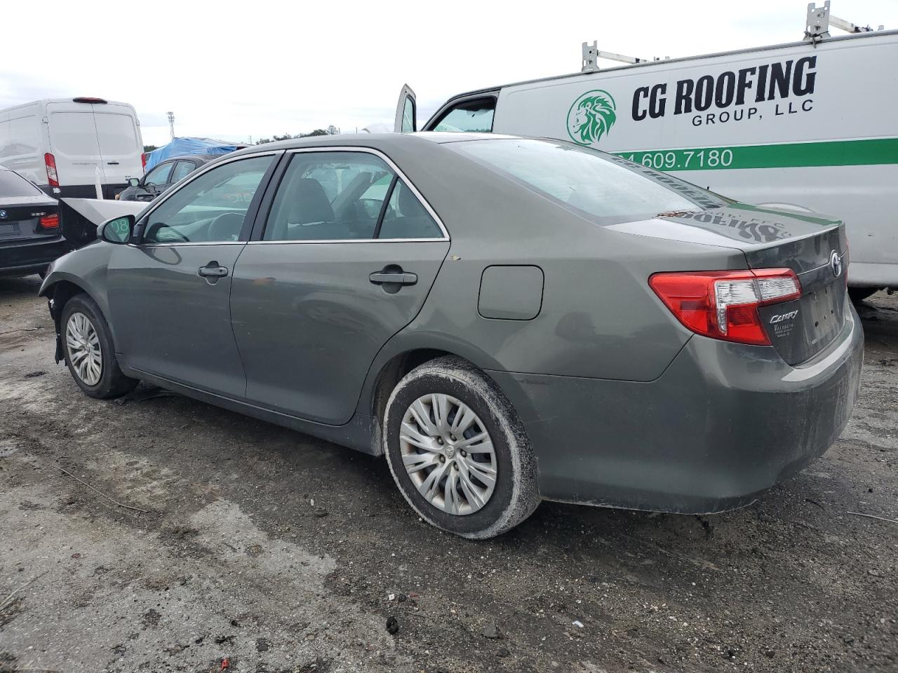 2014 Toyota Camry - Image 2