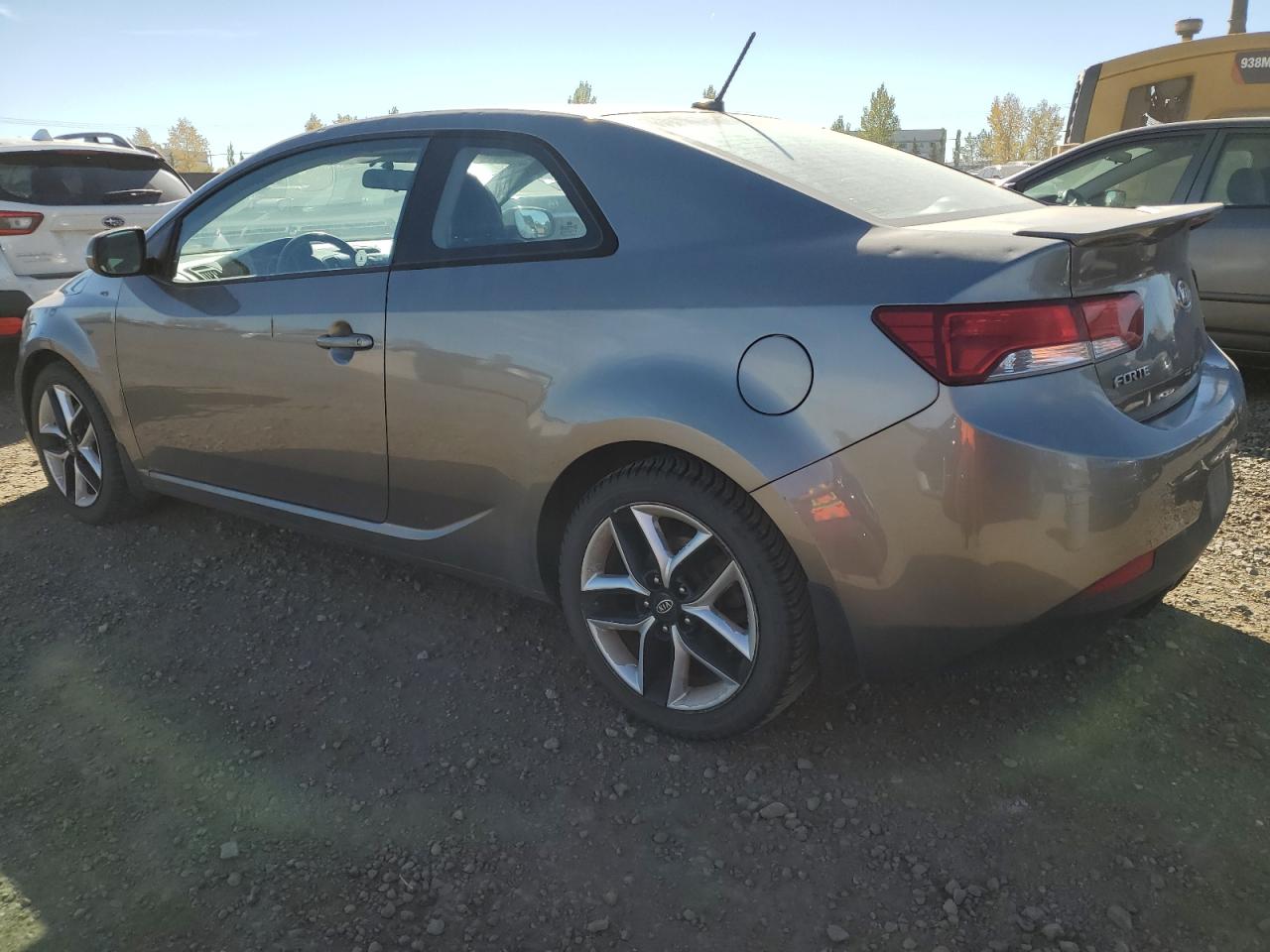 2012 Kia Forte - Image 2
