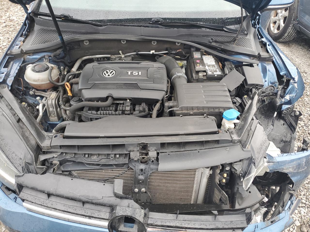 3VWG17AU0JM260044 2018 Volkswagen Golf S