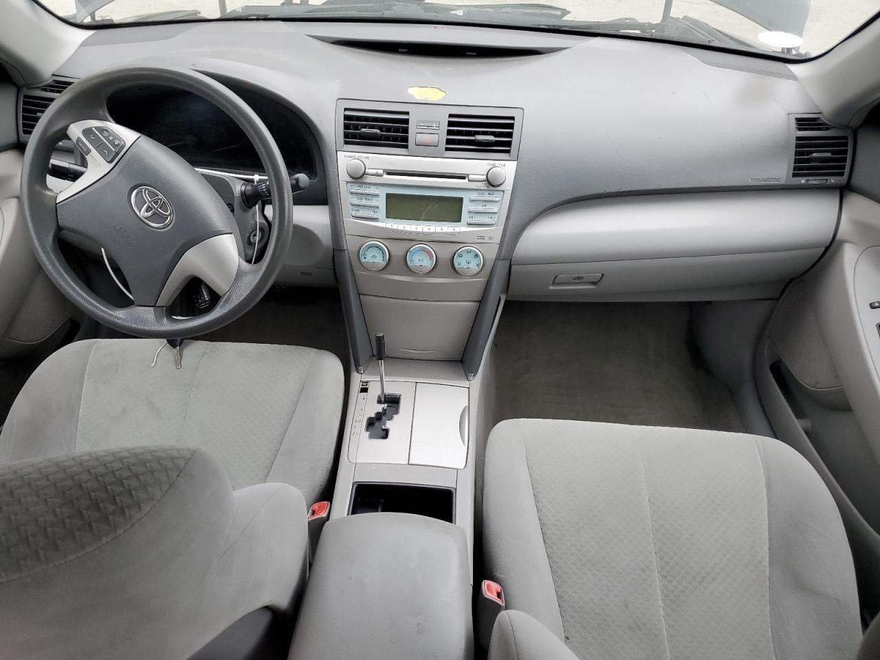 2009 Toyota Camry - Image 8