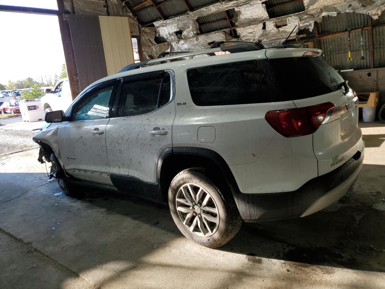 2019 GMC Acadia - Image 2