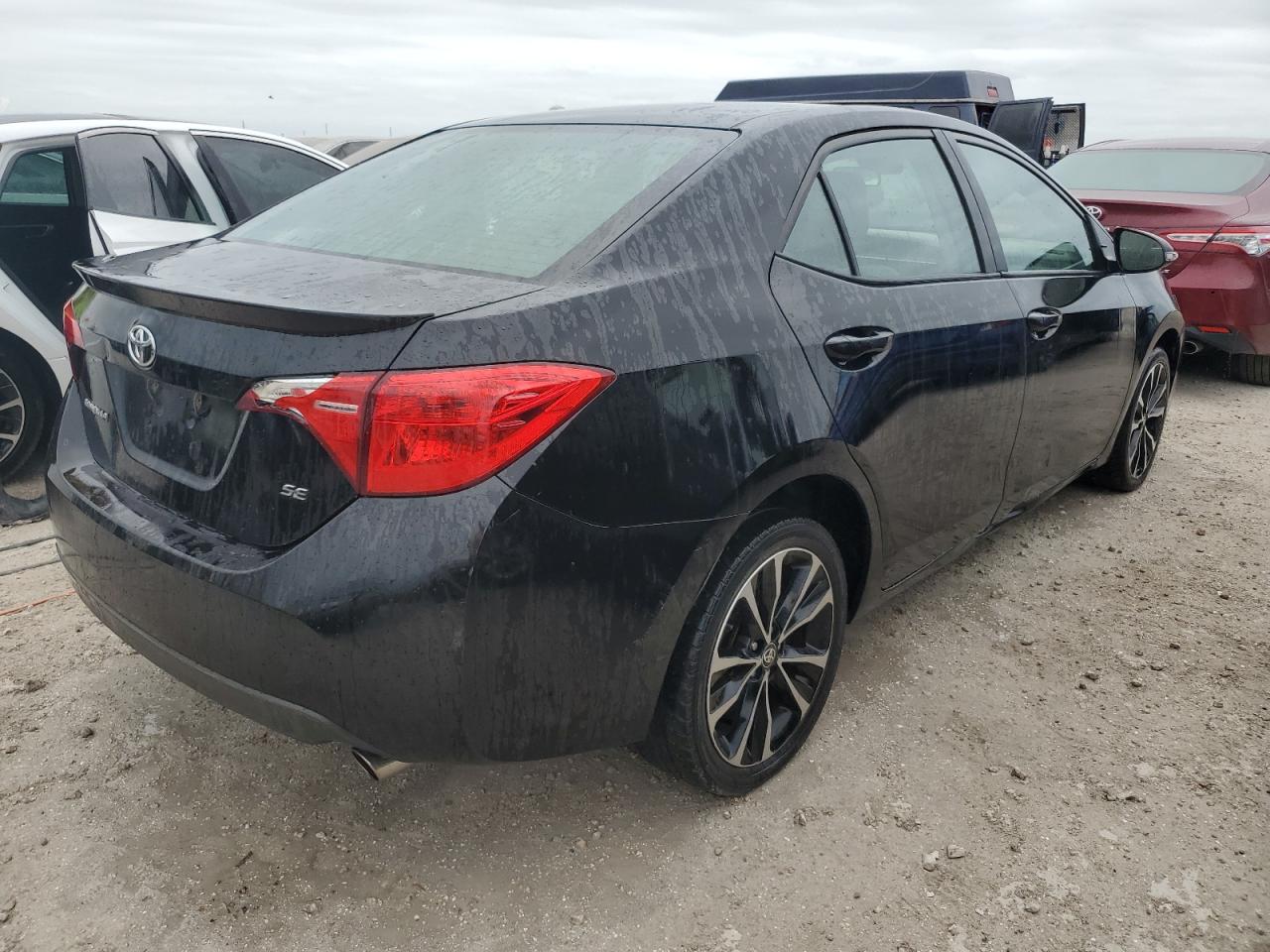 2018 Toyota Corolla - Image 3