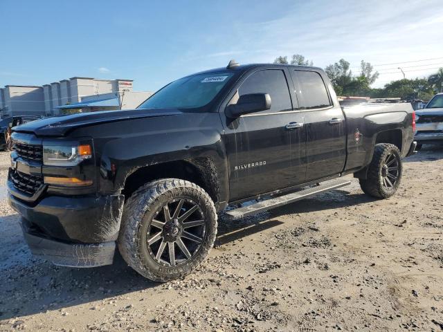 2018 Chevrolet Silverado C1500 Custom იყიდება Opa Locka-ში, FL - Front End