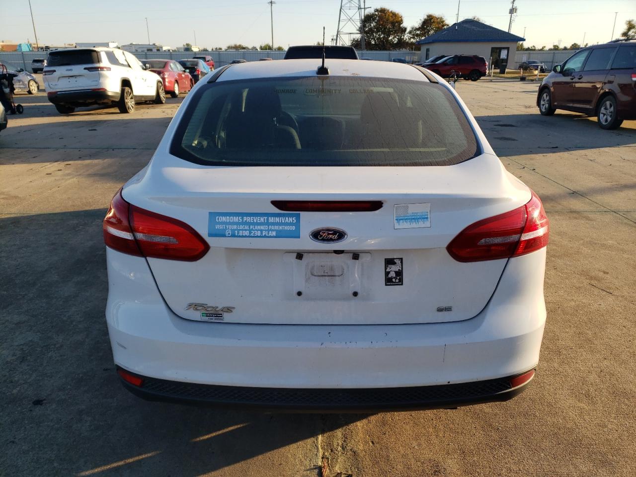 2016 Ford Focus Se VIN: 1FADP3F24GL293102 Lot: 77668954