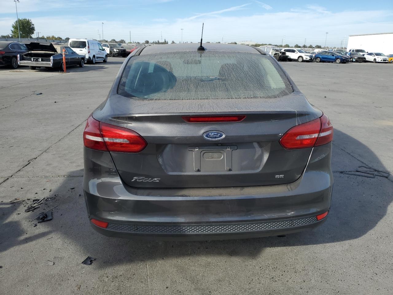 2016 Ford Focus Se VIN: 1FADP3F24GL270533 Lot: 75476074