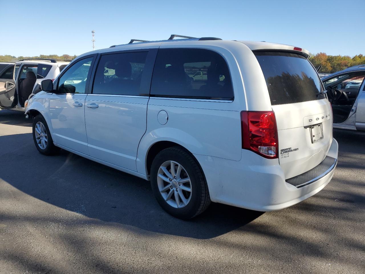 2020 Dodge Grand Caravan Sxt VIN: 2C4RDGCG1LR201297 Lot: 75357044