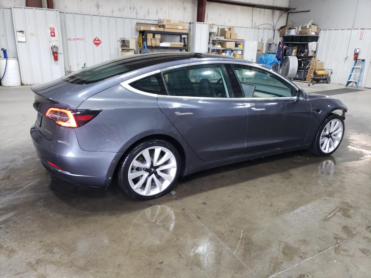 2019 Tesla Model 3 VIN: 5YJ3E1EB1KF389511 Lot: 77574754