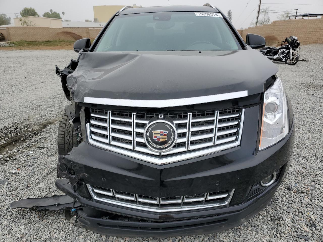 2016 Cadillac SRX - Image 5