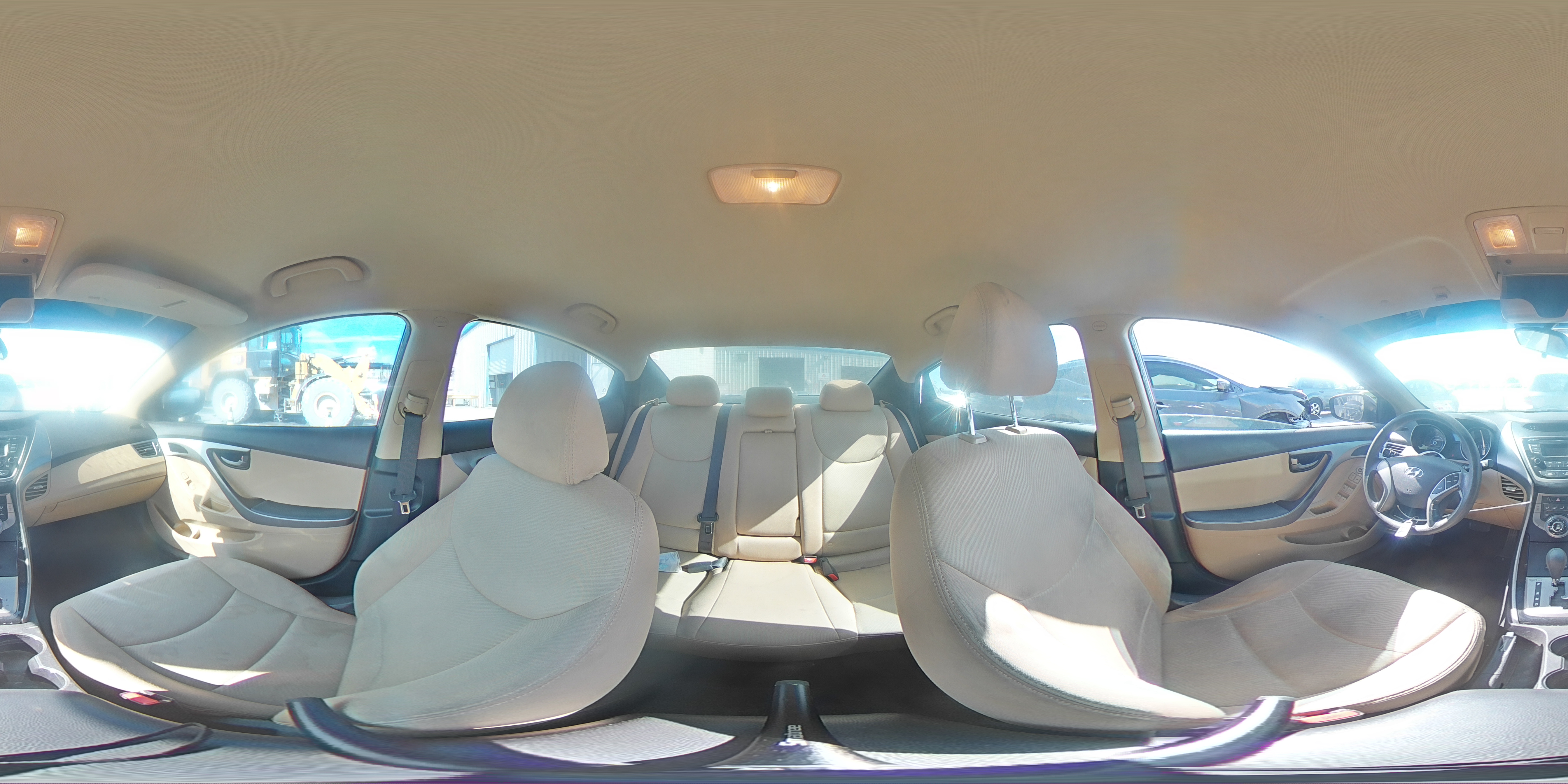 2013 Hyundai Elantra - Image 14
