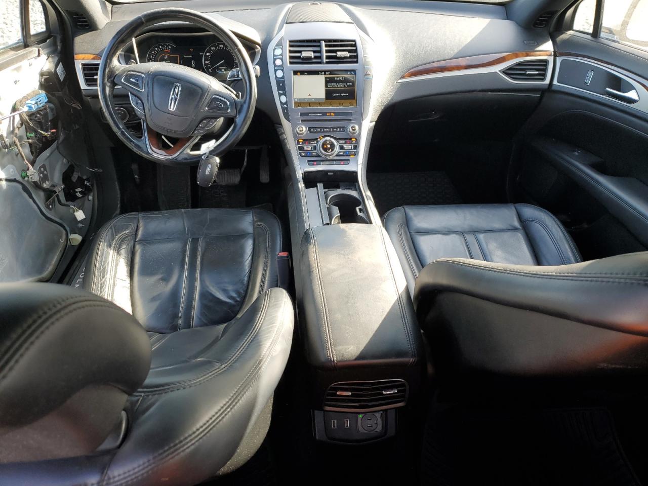 2017 Lincoln MKZ - Image 8